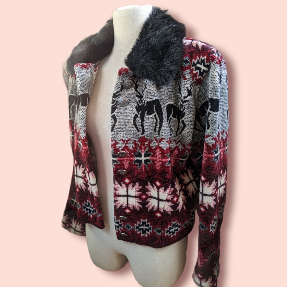 NWOT COUNTY CLOTHING CO vintage valley faux fur winter cropped jacket